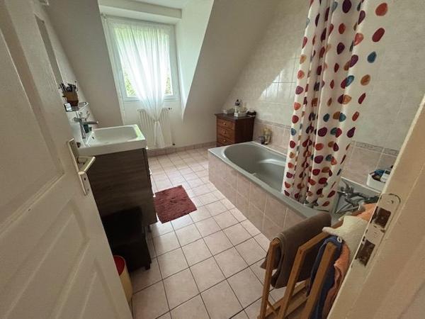 A louer maison 4 chambres à Vannes Est