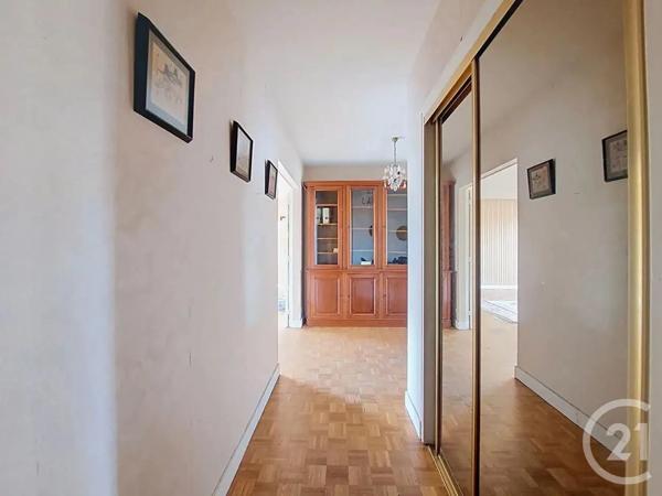 Appartement F4 à vendre  4 pièces - 93,71 m 2   ST MAUR DES FOSSES  - 94