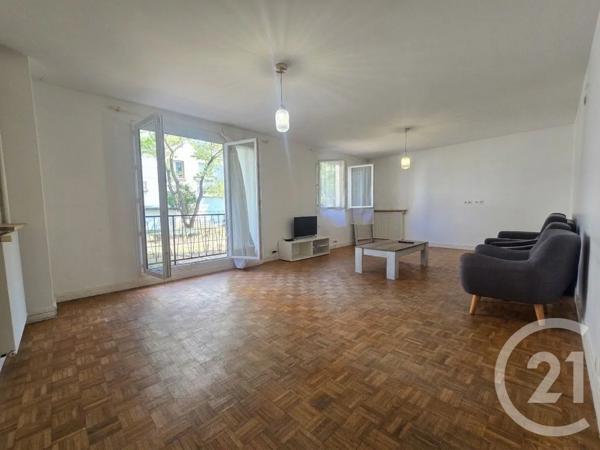 Appartement F4 à vendre  4 pièces - 93,71 m 2   ST MAUR DES FOSSES  - 94