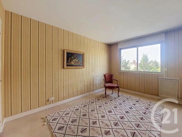 Appartement F4 à vendre  4 pièces - 93,71 m 2   ST MAUR DES FOSSES  - 94