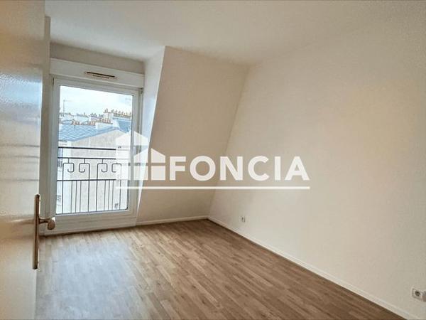Location Appartement 3 pièces 58.7 m² - 82 BIS RUE DE MONTREUIL Paris 75011