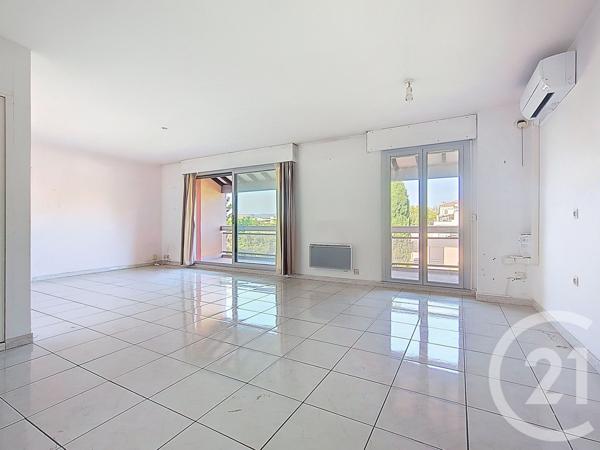 Appartement T3 à vendre  3 pièces - 79,50 m2 MARSEILLE - 13008