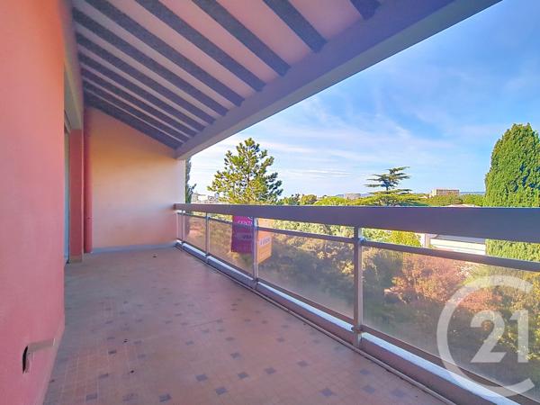 Appartement T3 à vendre  3 pièces - 79,50 m2 MARSEILLE - 13008