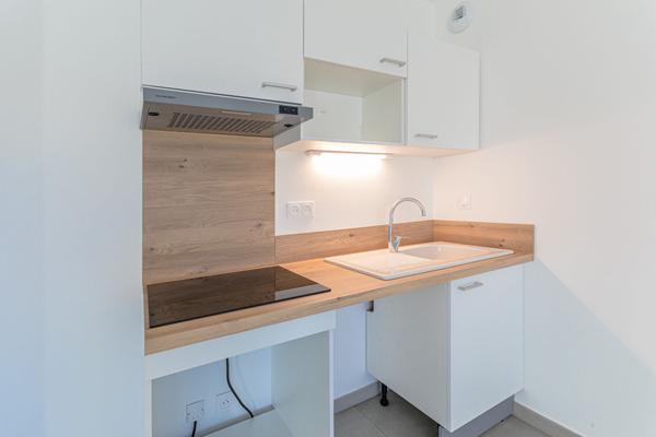 A VENDRE - LABARTHE SUR LEZE plein centre - Appartement neuf T2 avec balcon et 2 places de parking