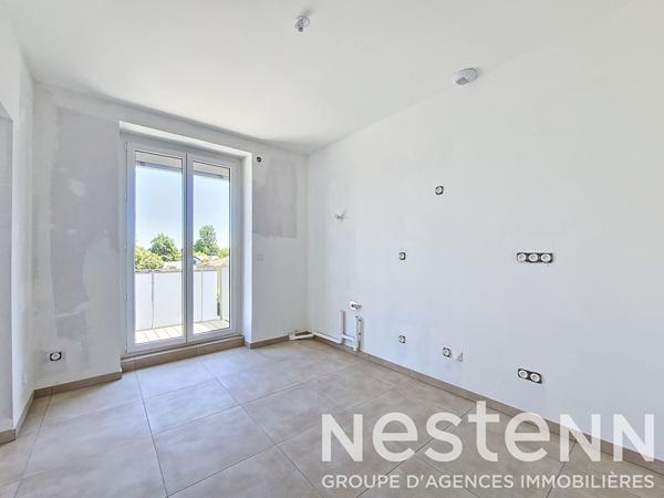 ST BONNET DE MURE LE HAUT secteur Chat Perché - Type 4 de 98 m² avec terrasse et cave