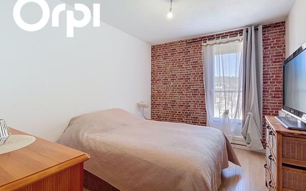 Appartement à vendre    4 pièces • 82,40 m2 Solliès-Pont