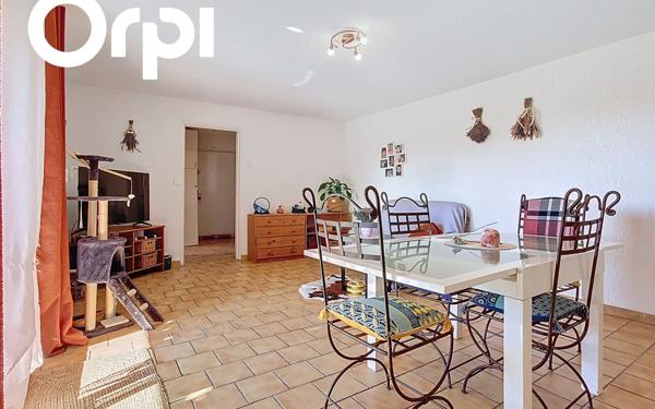 Appartement à vendre    4 pièces • 82,40 m2 Solliès-Pont