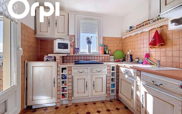 Appartement à vendre    4 pièces • 82,40 m2 Solliès-Pont