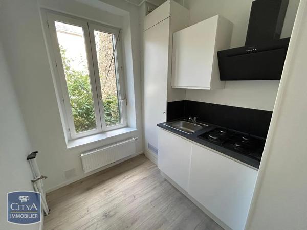 Appartement à louer 1 pièce 19.47m² Charleville-Mézières (08000)