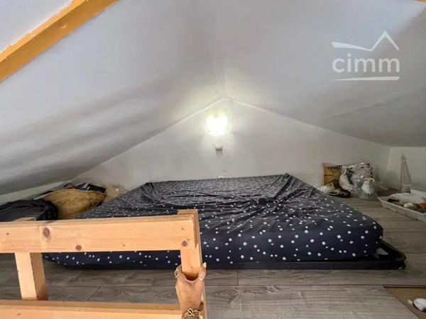 À vendre : Charmante maisonnette de type studio en plein cœur de Valras !