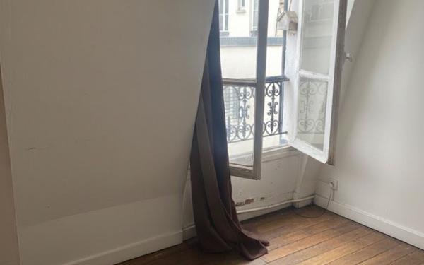 Appartement à vendre    1 pièce • 6,97 m2 Paris 11
