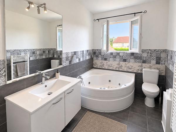 Maison Chaumont En Vexin 7 pièce(s) 141 m² + terrain 700 m² env