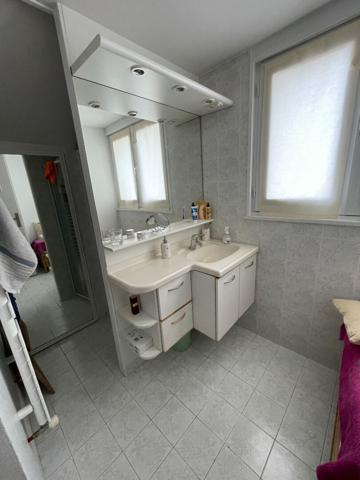 Maison Sourcieux Les Mines 7 pièce(s), 4 ch, jardin, piscine, vue