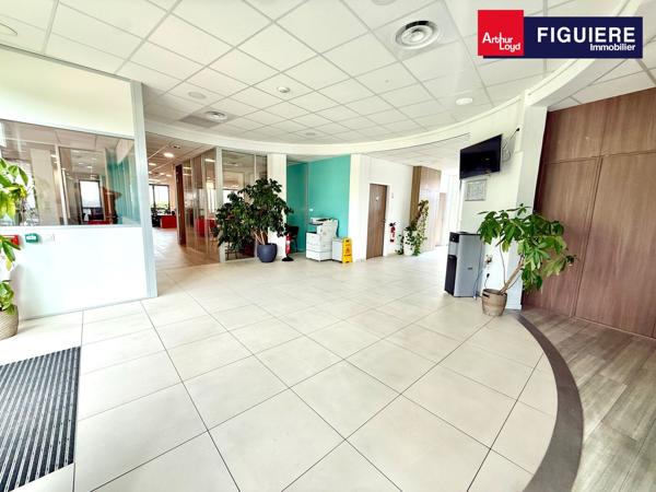 Immeuble de bureaux indépendant haut de gamme au coeur du pôle tertiaire d'Aix-en-Provence