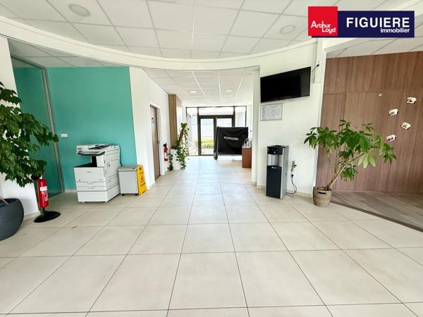 Immeuble de bureaux indépendant haut de gamme au coeur du pôle tertiaire d'Aix-en-Provence
