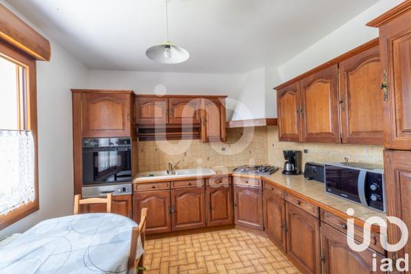 Maison 4 pièces de 89 m² à Lorris (45260)