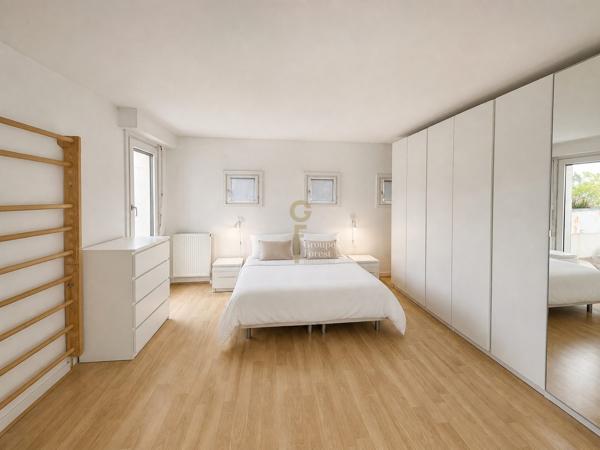 Marcq Croisé Laroche – Maison familiale 180 m² – 5 chambres – Jardin