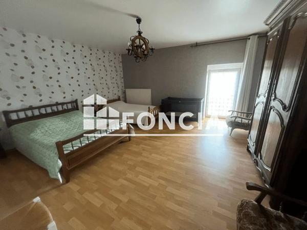 À vendre Maison 8 pièces 291.09 m² - Alençon 61000