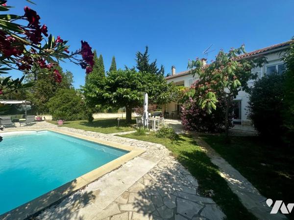 Maison 6 chambres jardin piscine