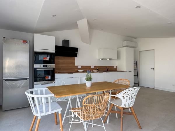 Maison
                                                                                                                                                                                                                                                                                                                        5 pièce(s)                                                                                                                                                                                                          3 chambre(s)                                                                                                                                                                                                          119  m²