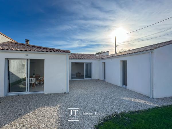 Maison
                                                                                                                                                                                                                                                                                                                        5 pièce(s)                                                                                                                                                                                                          3 chambre(s)                                                                                                                                                                                                          119  m²