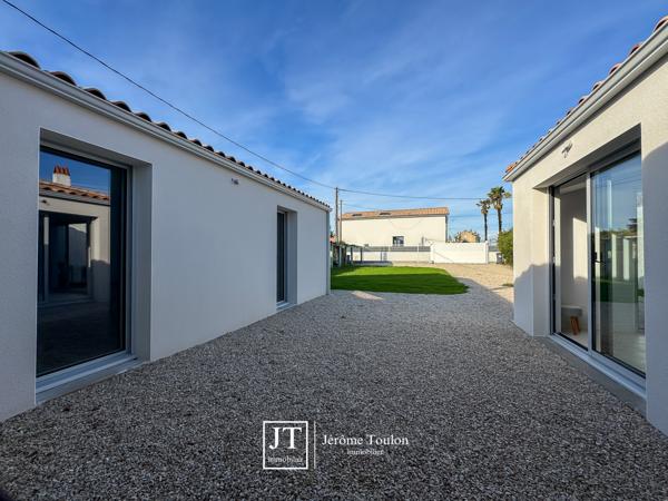 Maison
                                                                                                                                                                                                                                                                                                                        5 pièce(s)                                                                                                                                                                                                          3 chambre(s)                                                                                                                                                                                                          119  m²