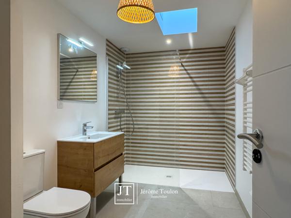 Maison
                                                                                                                                                                                                                                                                                                                        5 pièce(s)                                                                                                                                                                                                          3 chambre(s)                                                                                                                                                                                                          119  m²