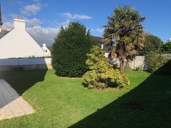 Maison Guidel Centre ville beau jardin 3 ou 4 chambres