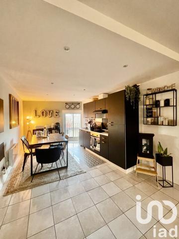 Appartement 4 pièces de 75 m² à Orange (84100)