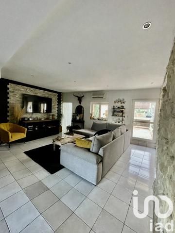 Appartement 4 pièces de 75 m² à Orange (84100)