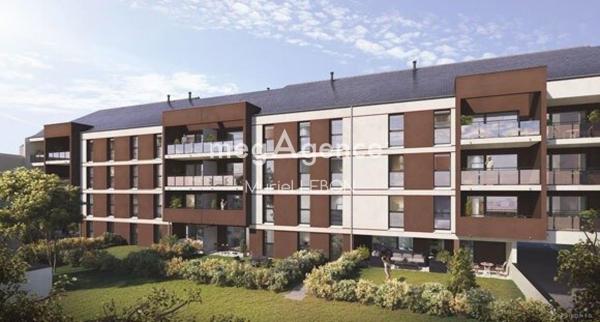 Appartement à FOUGERES, 35300 - 4 pièces 92m²