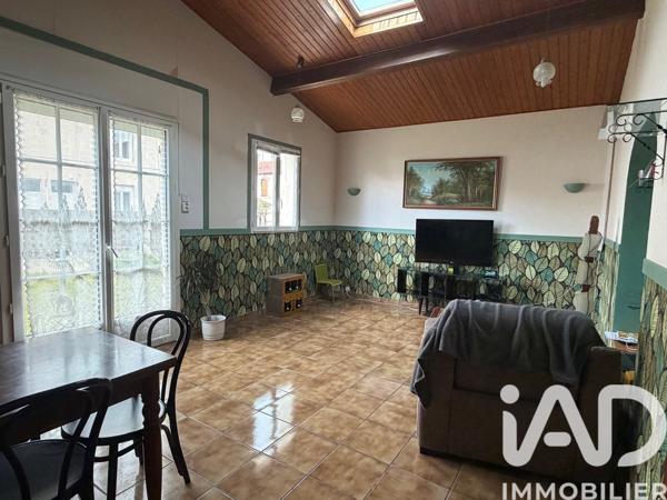 Maison à vendre 5 pièces 103 m² Saint-Yzan-de-Soudiac