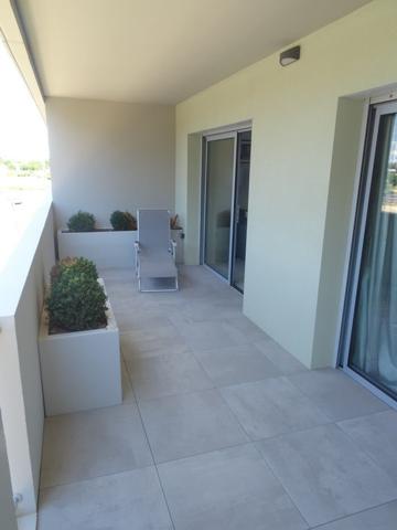 Appartement MEUBLÉ Narbonne 2 pièces 43.42 m² avec terrasse et parking