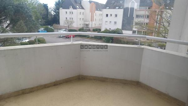 Appartement à louer 4 pièces - 77 m²