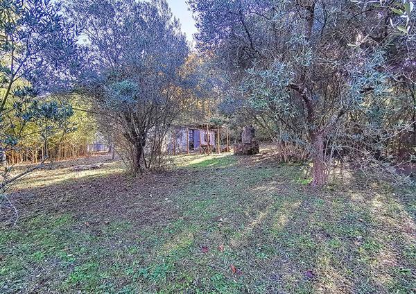 Pignans (83790) Cabanon à vendre à Pignans - Référence Vm1230-NA0609