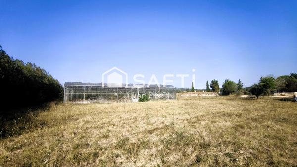 Propriété d'Exception à Roussillon: Domaine Privé avec Potentiel Agricole