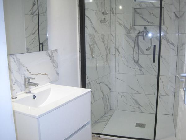 A LOUER APPARTEMENT EN RDC PROCHE CENTRE VILLE DE ST QUENTIN 02100
