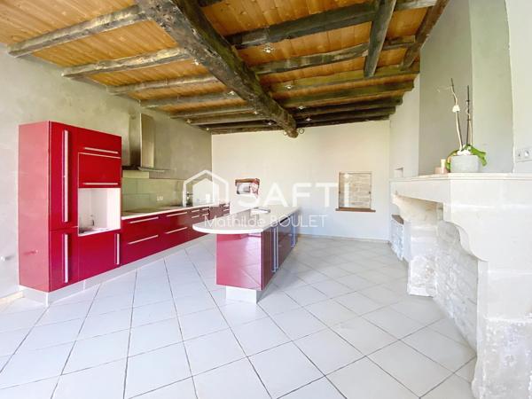 Maison charentaise rénovée, 5 chambres et dépendance