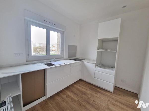 LORIENT (56) Appartement T2bis (T3) avec cave 