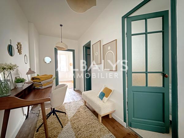 Maison 5 pièce(s) 3 chambre(s) 118 m²