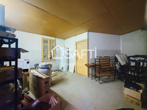 Maison de centre bourg intégralement rénovée avec possibilité de créer 2 à 3 appartements supplémentaires