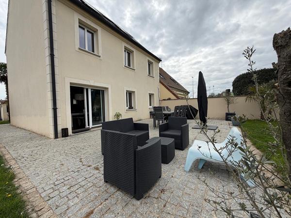 MAISON 6 PIÈCES 150 M² ? SAINT-FARGEAU-PONTHIERRY, MAISON RÉCENTE AVEC JARDIN ET STATIONNEMENTS