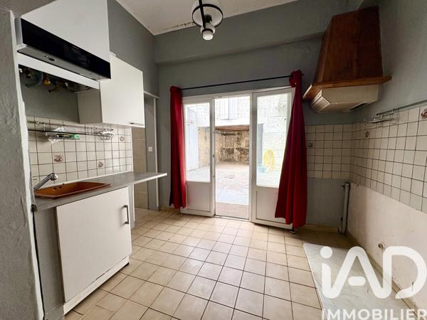 Maison à vendre 6 pièces 161 m² Châteauneuf-sur-Charente