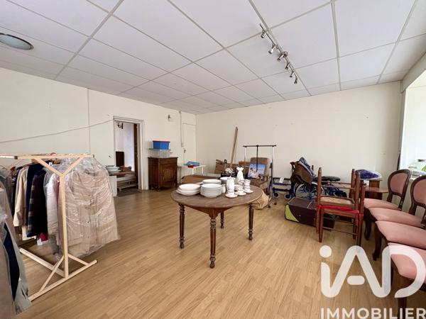 Maison à vendre 6 pièces 161 m² Châteauneuf-sur-Charente