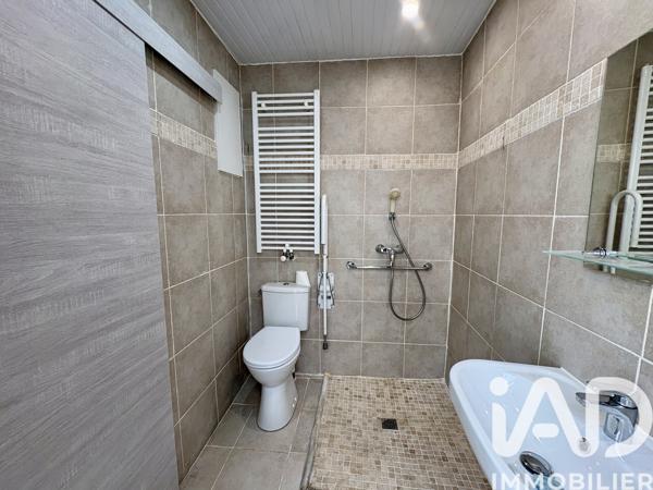 Maison à vendre 6 pièces 161 m² Châteauneuf-sur-Charente