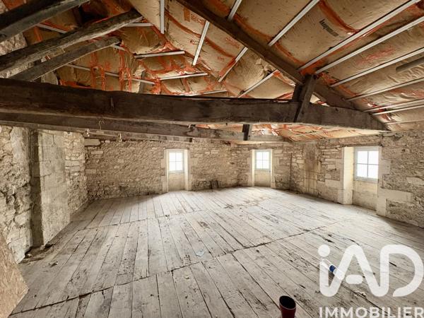 Maison à vendre 6 pièces 161 m² Châteauneuf-sur-Charente