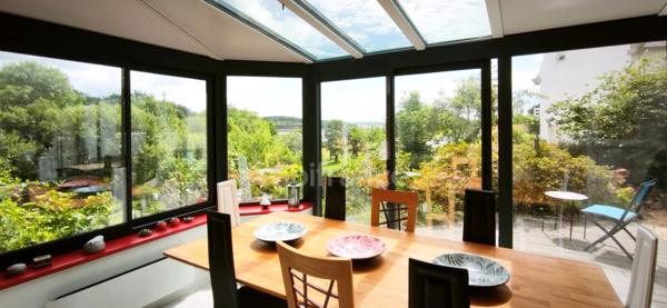 Maison d’architecte avec vue mer – Un bien rare à Plougastel