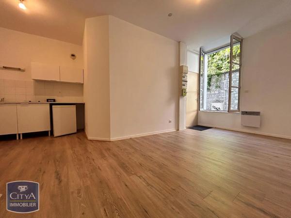Appartement à louer 2 pièces 32.58m² Niort (79000)
