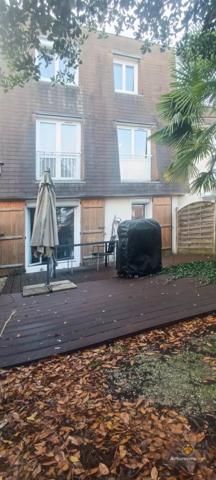 Vente                                                      Maison
                        
                     7 pièces                      117 m2                     à Bondoufle