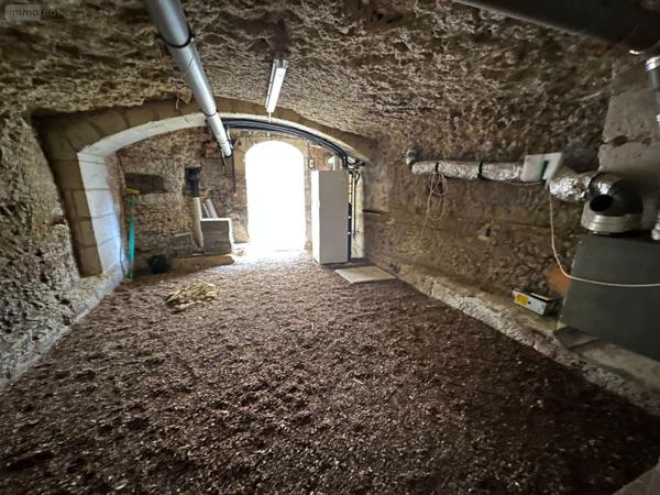 Maison à vendre à Chissay-en-Touraine dans le Loir-et-Cher (41400), ref : 12101/1301   
CENTRE BOURG